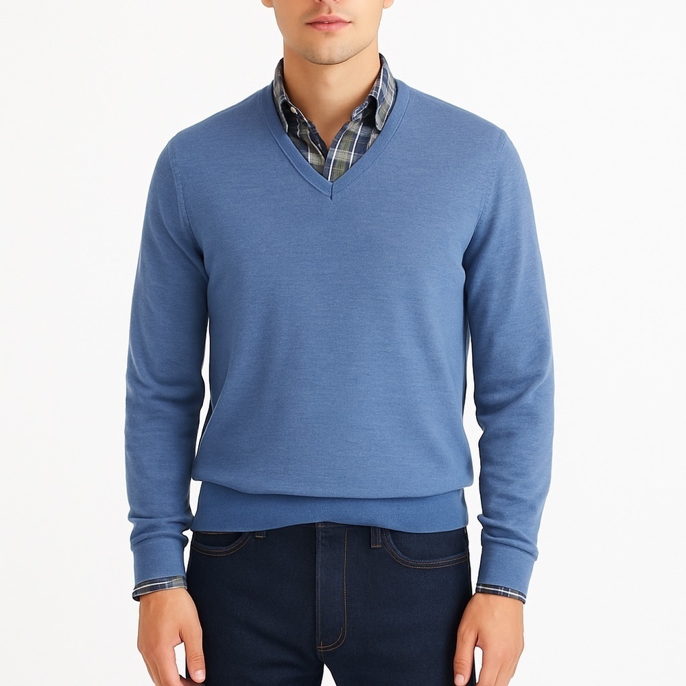 J Crew merino wool essential V neck lightweight sweater L blue